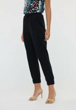 Lee Cooper Nima - Pantalon De Survêtement - Black 7 Lee Cooper Nima - Pantalon De Survêtement - Black -Lee Cooper Magasin 14192e1a0f224870898fadadc190f90c