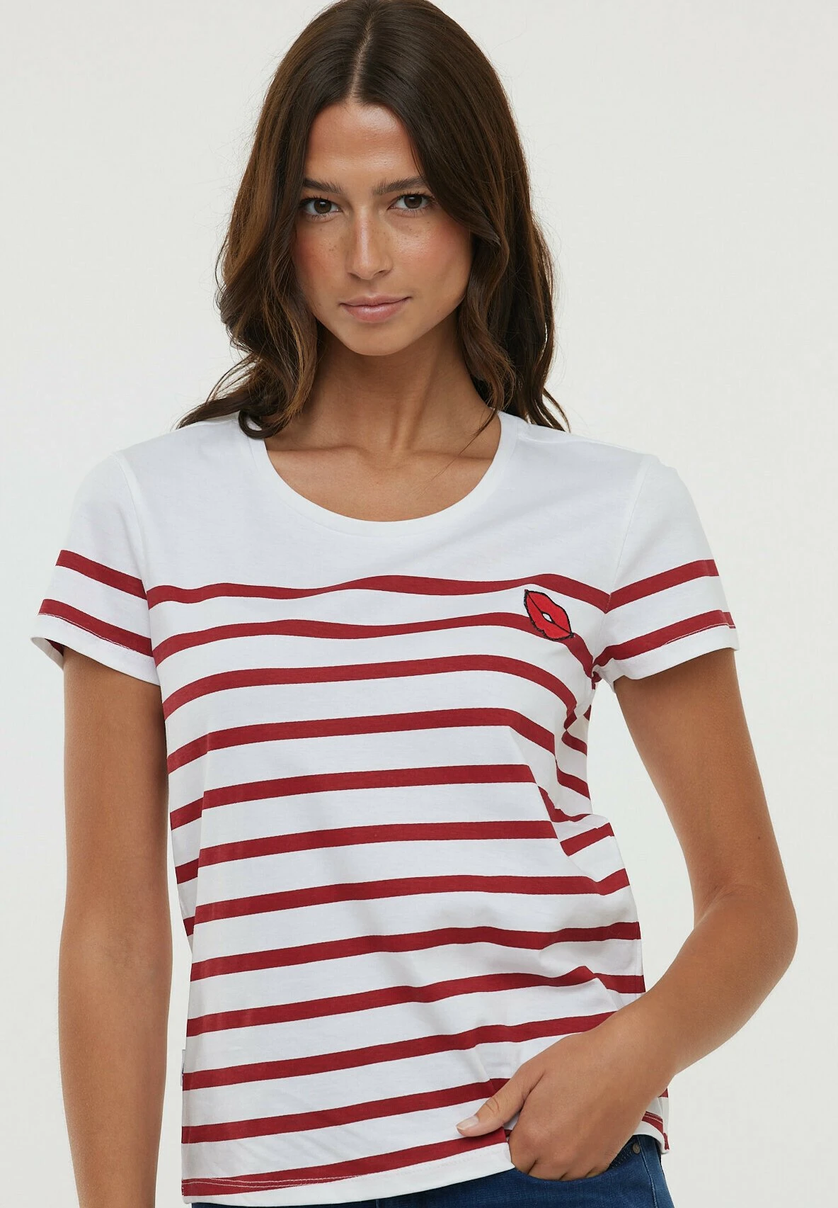Lee Cooper Ancia Mc - T-Shirt Imprimé - Berry 3 Lee Cooper Ancia Mc - T-Shirt Imprimé - Berry – Image 3