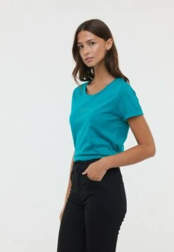 Lee Cooper T-Shirt Basique - Glossy Green 6 Lee Cooper T-Shirt Basique - Glossy Green -Lee Cooper Magasin 5abc276f4cef499f8d107369064ecef1