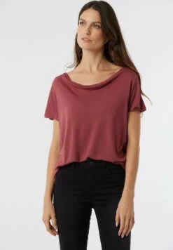 Lee Cooper Azzira - T-Shirt Basique - Vigne 7 Lee Cooper Azzira - T-Shirt Basique - Vigne -Lee Cooper Magasin 617d1cae54eb40ae8bf9e7366ee6122e