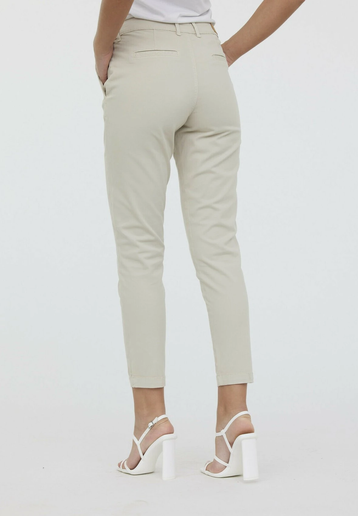 Lee Cooper Jemila - Pantalon Classique - Sable 2 Lee Cooper Jemila - Pantalon Classique - Sable – Image 2