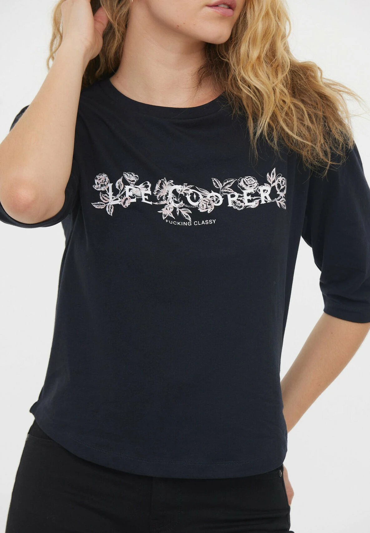 Lee Cooper Amille - T-Shirt Imprimé - Noir 3 Lee Cooper Amille - T-Shirt Imprimé - Noir – Image 3