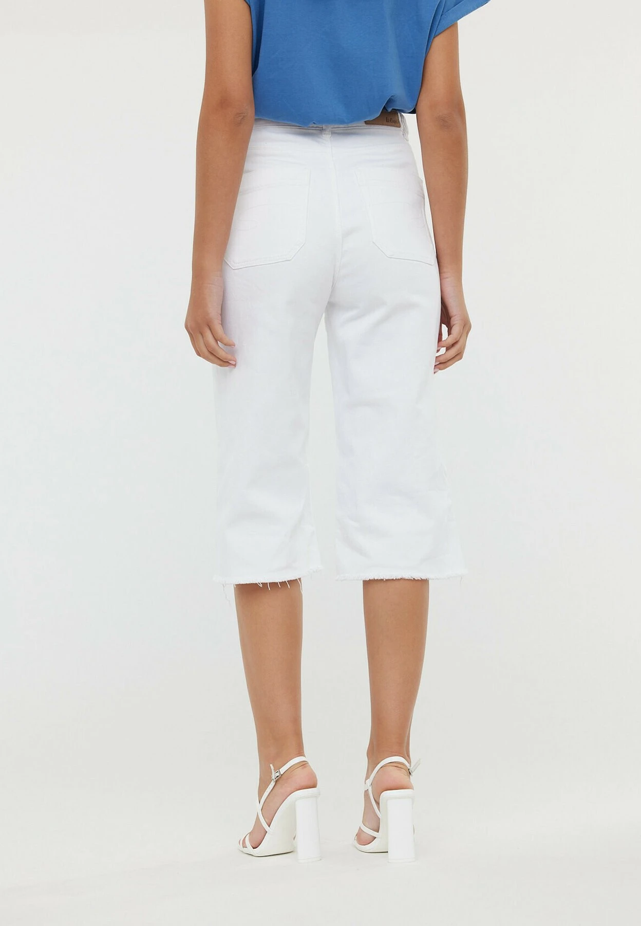 Lee Cooper Jelini - Short En Jean - Optic White 3 Lee Cooper Jelini - Short En Jean - Optic White – Image 3