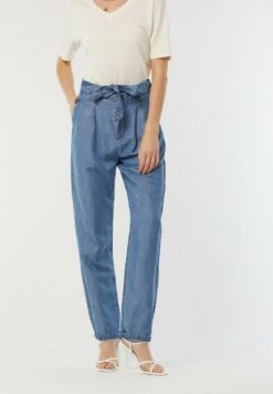 Lee Cooper Grace - Jean Droit - Light Blue 11 Lee Cooper Grace - Jean Droit - Light Blue -Lee Cooper Magasin ceb26174d2fb4149b1eb403bf0de9d62