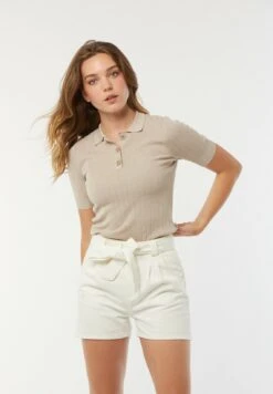 Lee Cooper Caissy - Polo - Beige Doré 13 Lee Cooper Caissy - Polo - Beige Doré -Lee Cooper Magasin d86740ca58c34ce28510ec3e019bfc7d