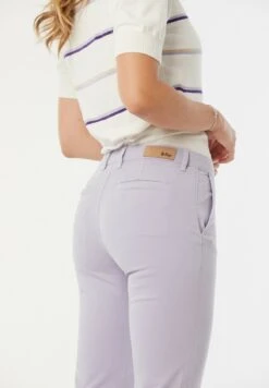 Lee Cooper Jemila - Pantalon Classique - Mauve 9 Lee Cooper Jemila - Pantalon Classique - Mauve -Lee Cooper Magasin f9c51f16f57d460695088392a86b685d